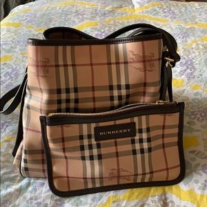 Authentic Burberry Purse w/wallet
